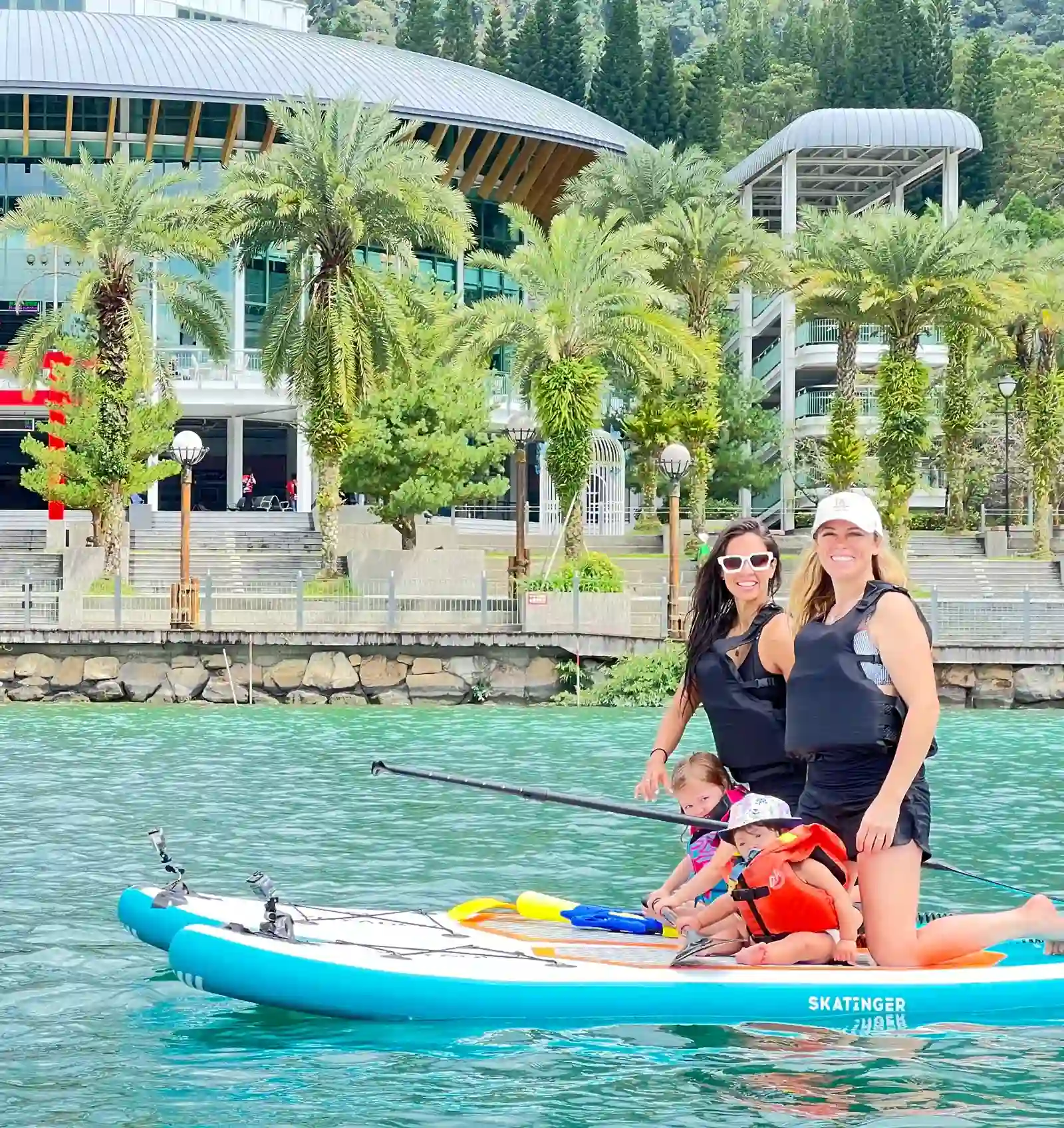 Horseshoe Resort — a Two Moms In Motion family visit